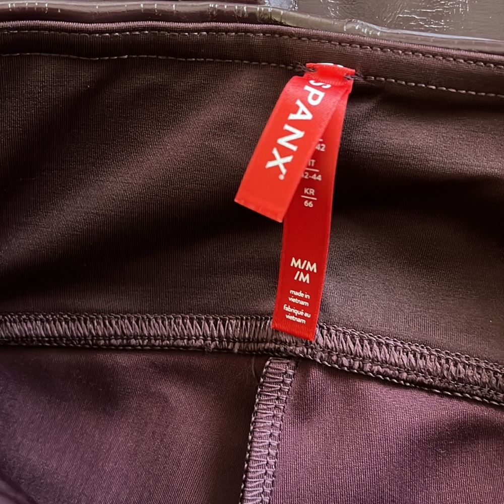 Spanx | Faux patent Leatherr leggings - Picture 8 of 9